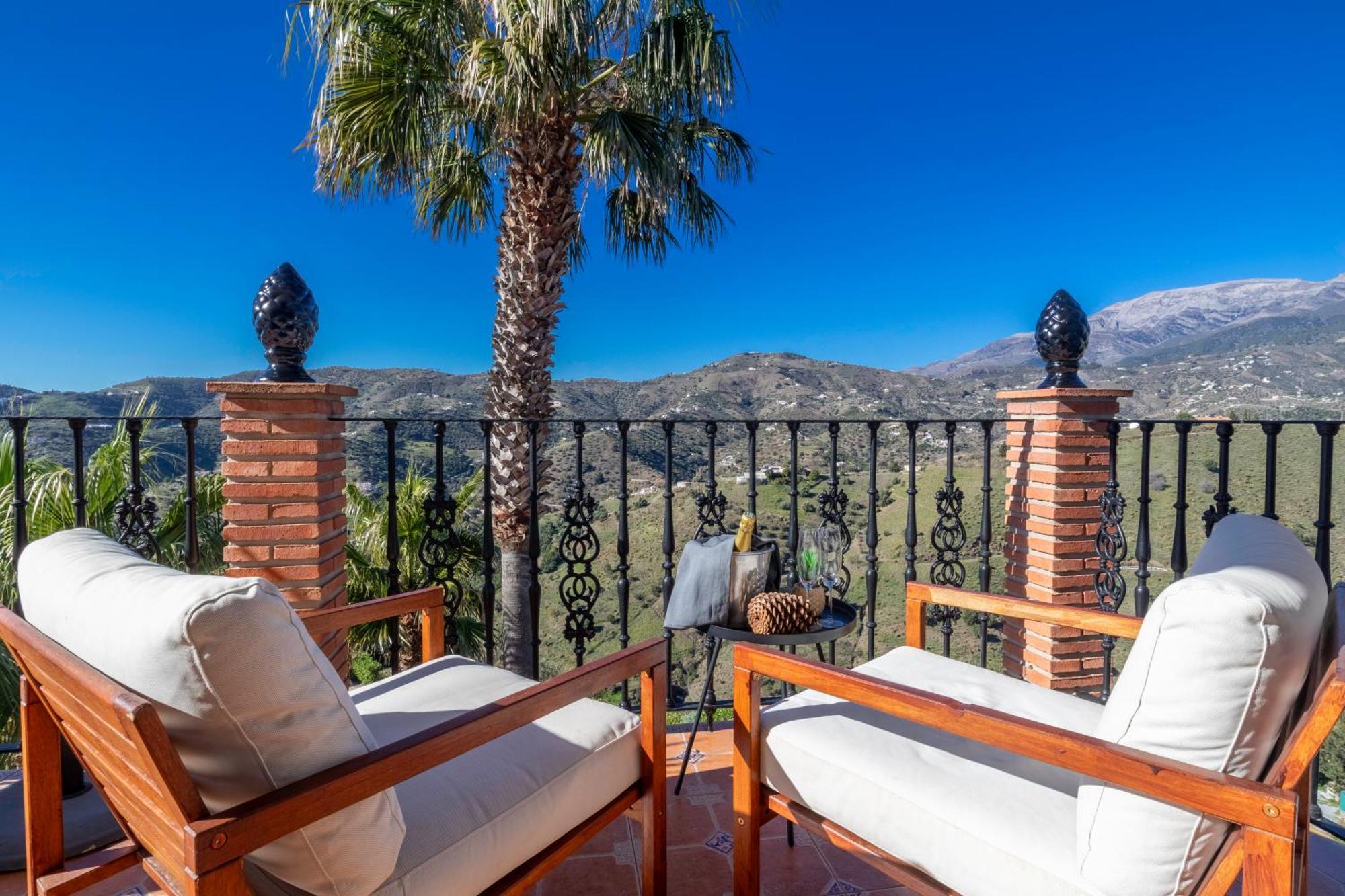 Malaga Hills Double Comfort Boutique & Wellness Eco-Hotel -Adults Only- Competa Exterior photo